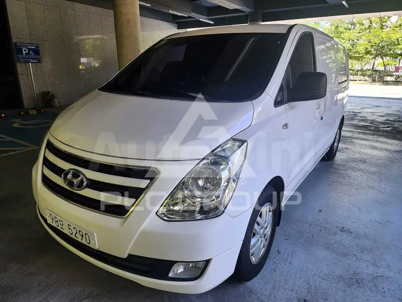2018 Hyundai Starex