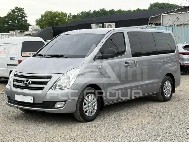 2018 Hyundai Starex