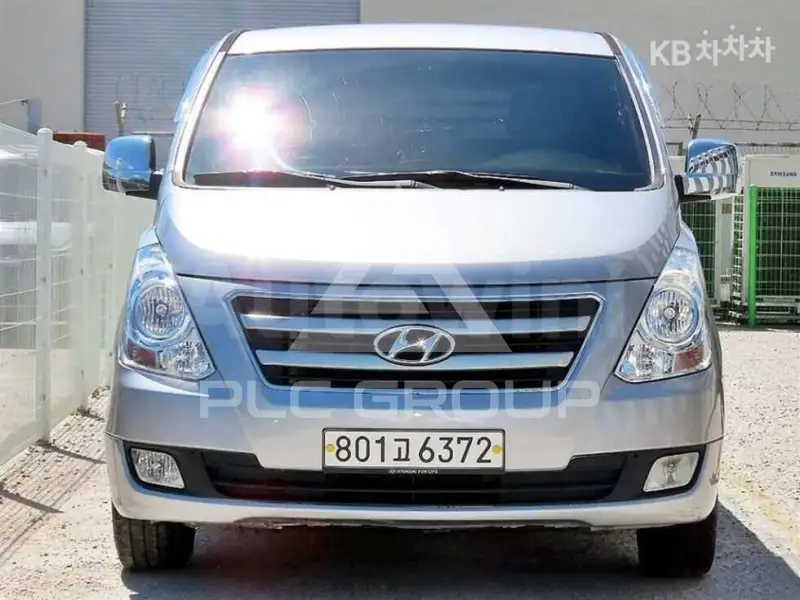 2018 Hyundai Starex