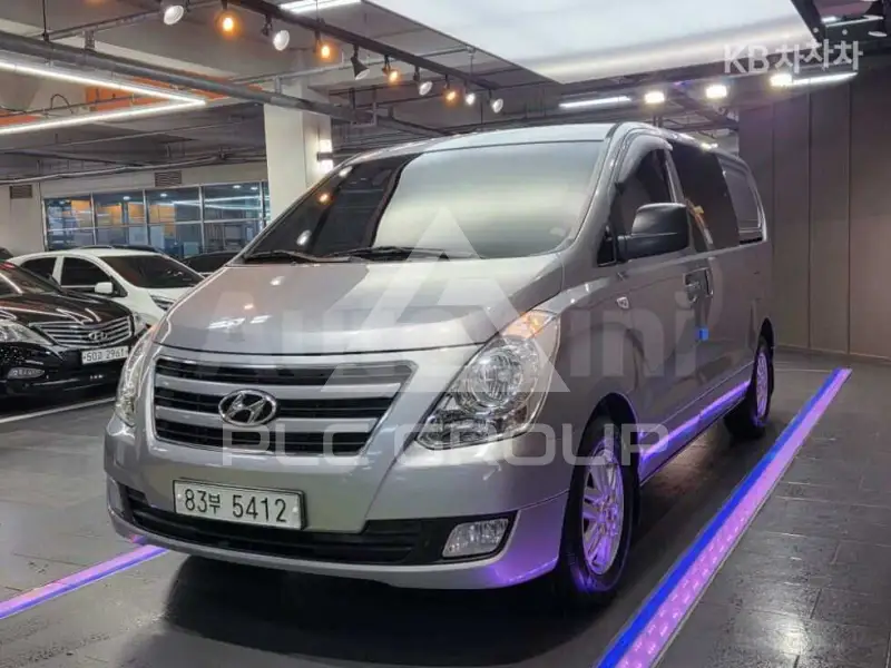2018 Hyundai Starex