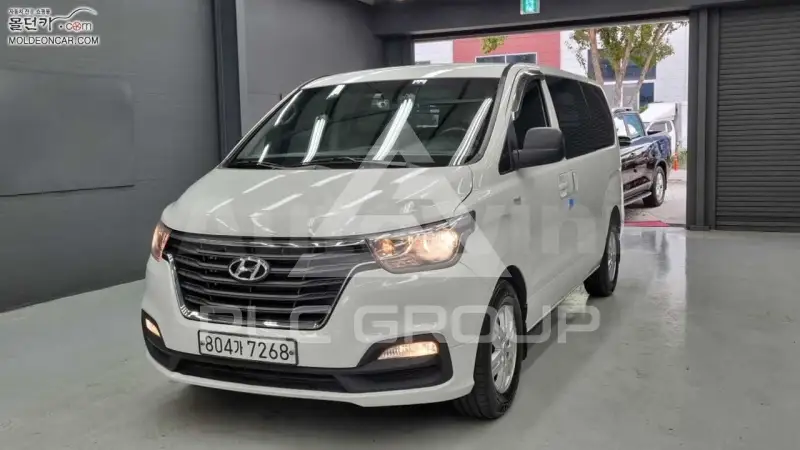 2018 Hyundai Starex