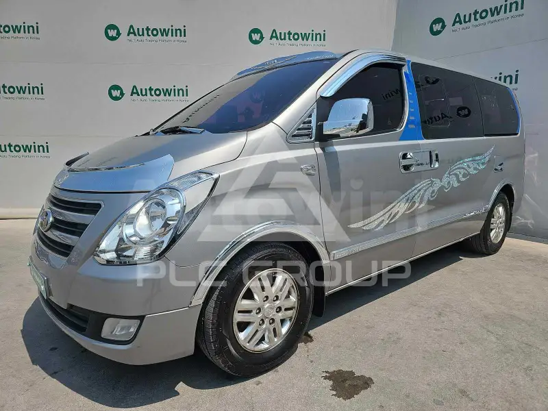 2018 Hyundai Starex