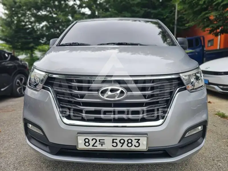 2018 Hyundai Starex
