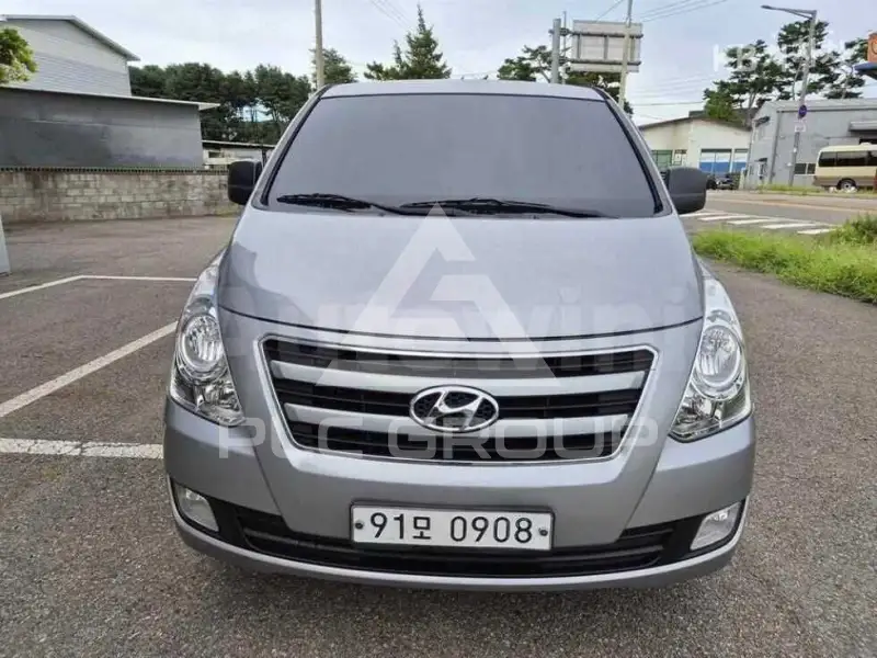 2018 Hyundai Starex