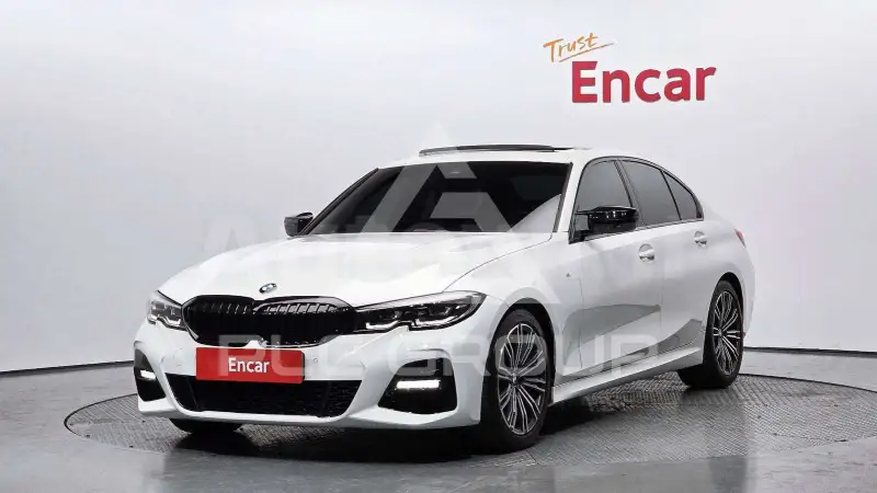 2019 BMW 330
