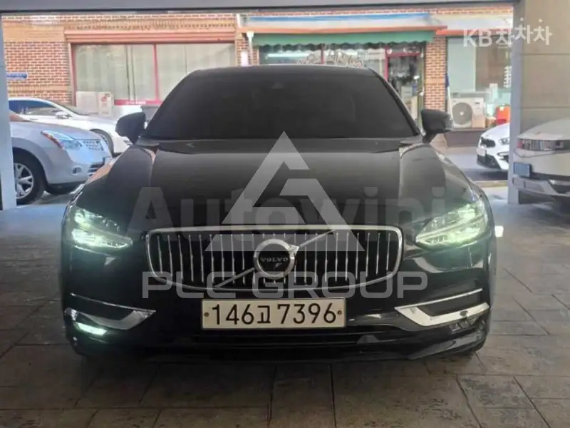2019 Volvo S90