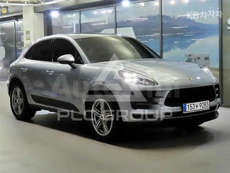 2019 Porsche MACAN