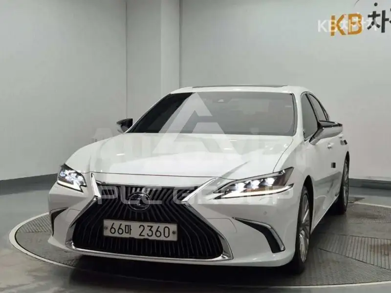 2019 Lexus ES