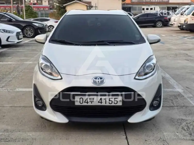 2019 Toyota PRIUS