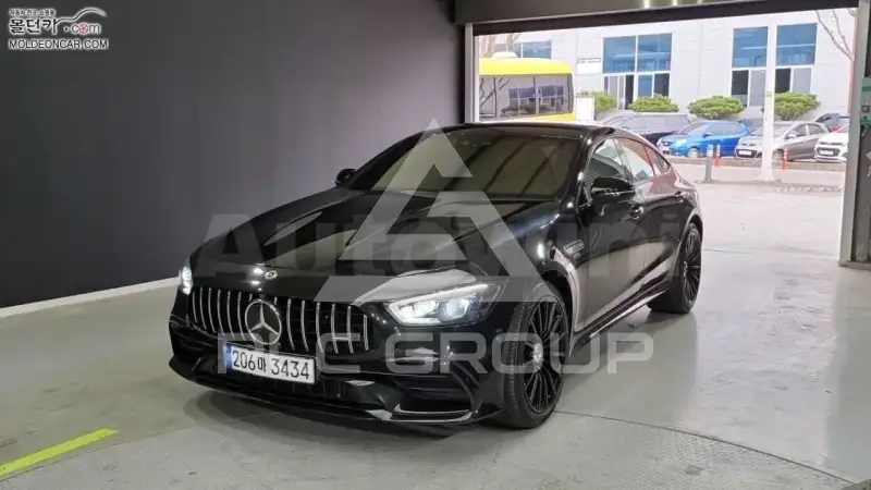 2019 Mercedes Benz GT