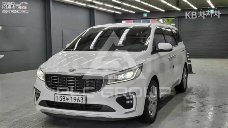 2019 KIA Carnival