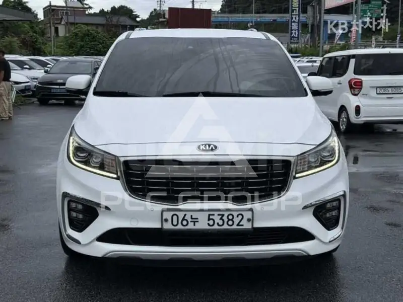 2019 KIA Carnival