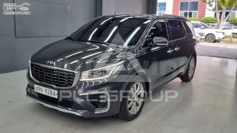 2019 KIA Carnival