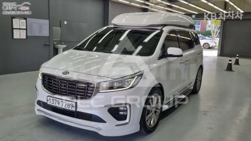 2019 KIA Carnival