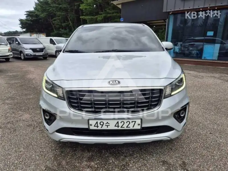 2019 KIA Carnival