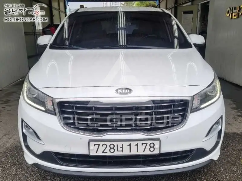 2019 KIA Carnival