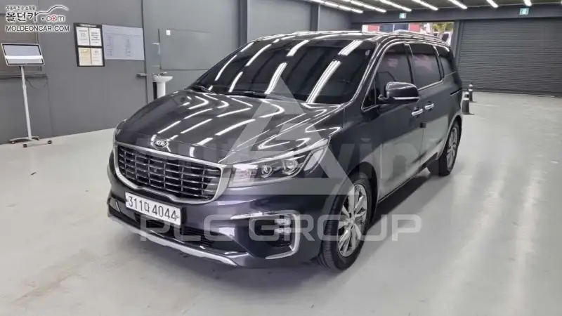 2019 KIA Carnival