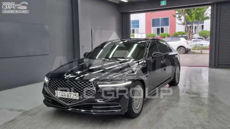 2019 Genesis G90