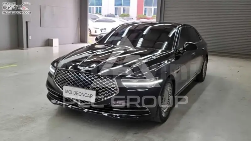 2019 Genesis G90