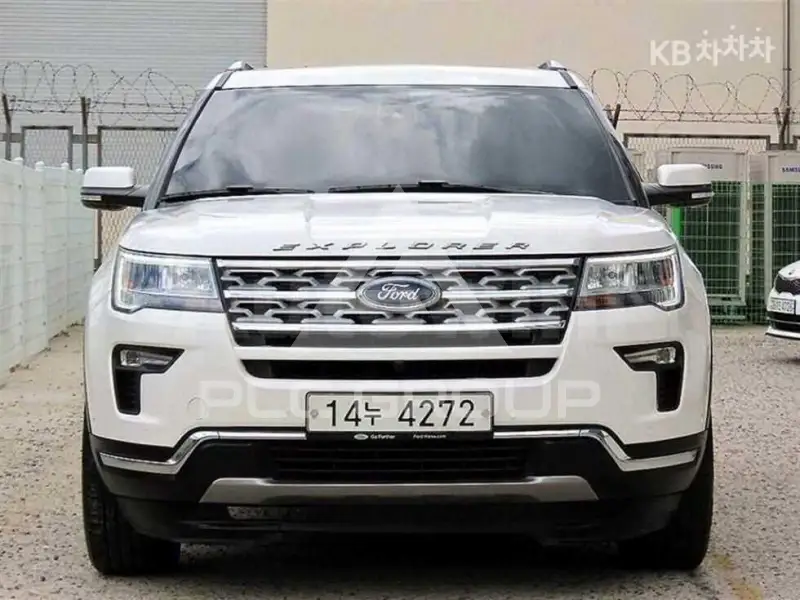 2019 Ford EXPLORER