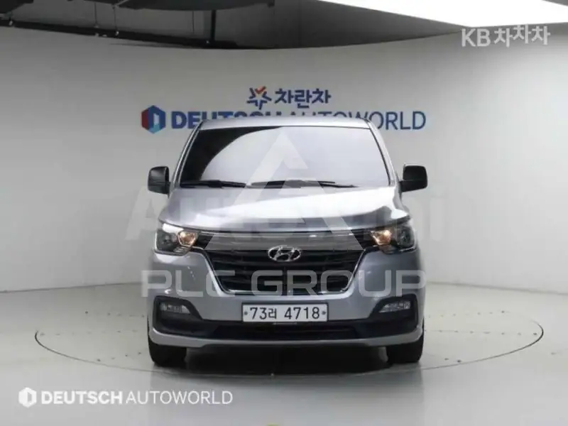 2019 Hyundai Starex