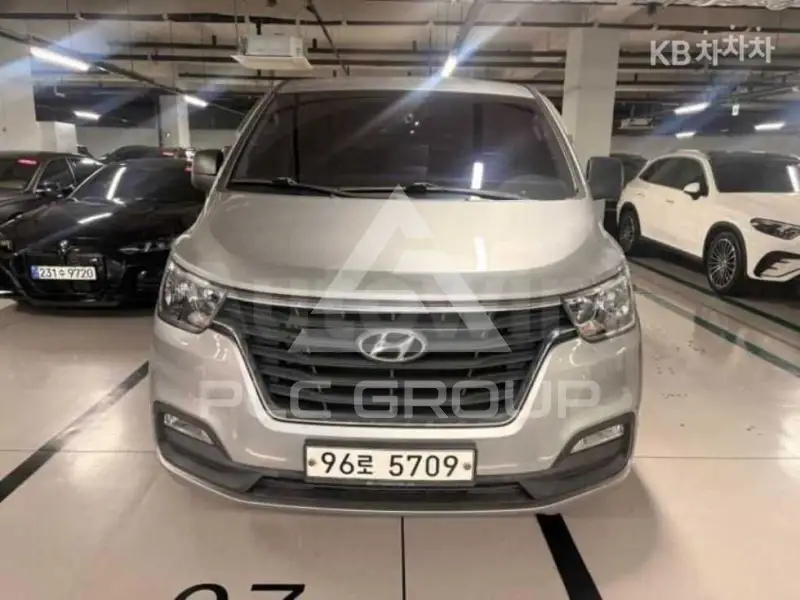 2019 Hyundai Starex