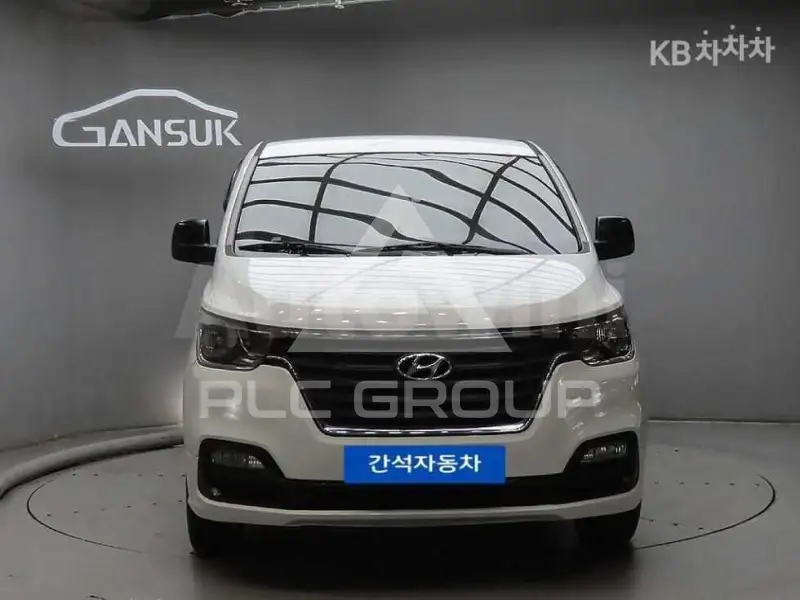 2019 Hyundai Starex