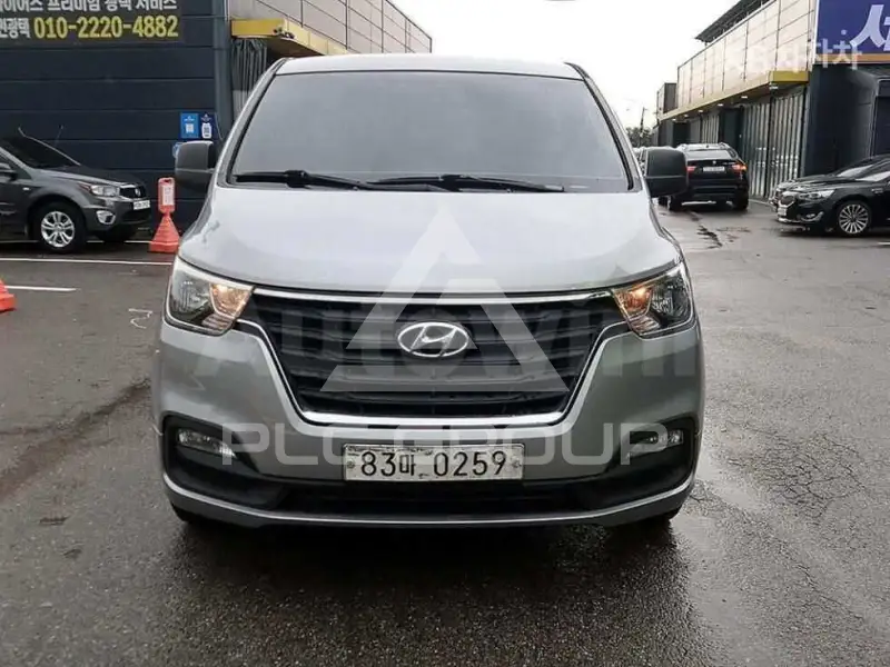 2019 Hyundai Starex