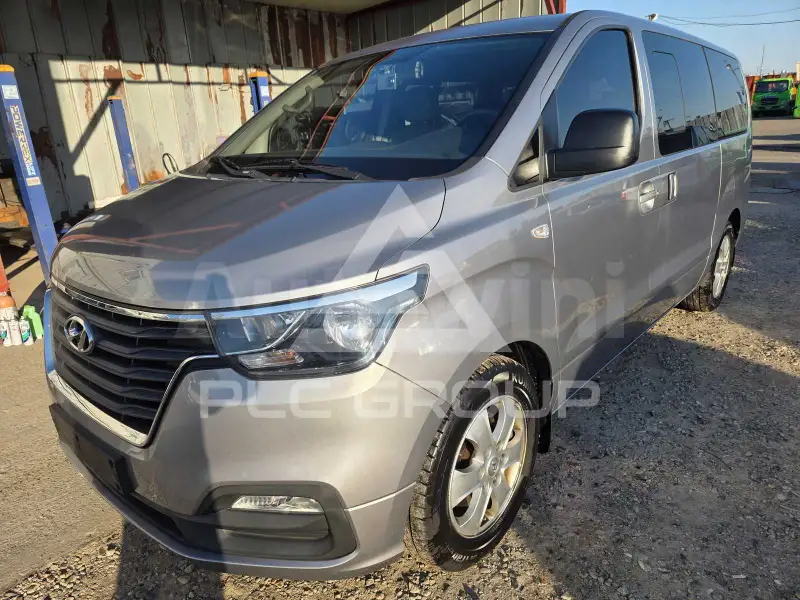 2019 Hyundai Starex