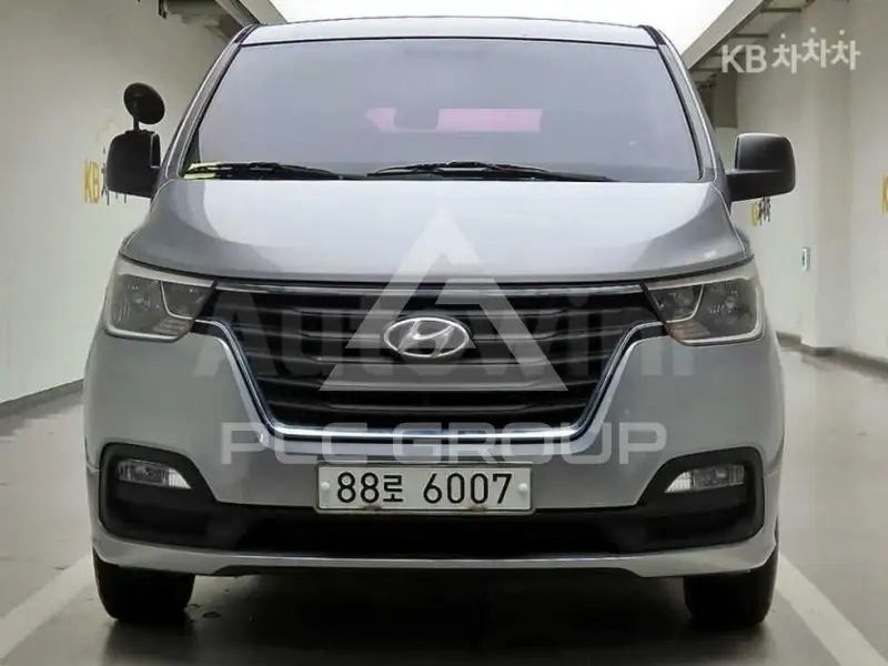 2019 Hyundai Starex