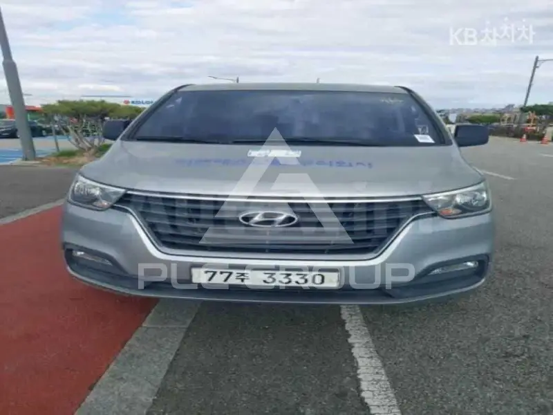 2019 Hyundai Starex