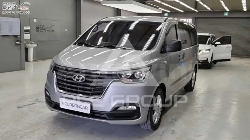 2019 Hyundai Starex