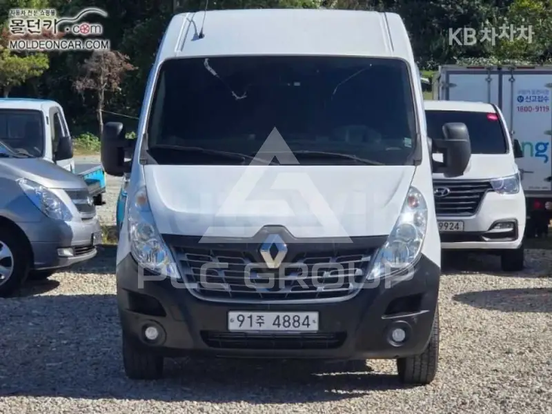 2019 Renault Master