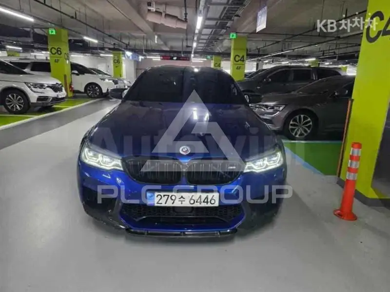 2020 BMW M1