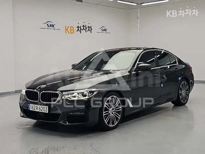 2020 BMW 523