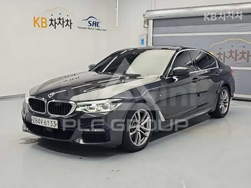 2020 BMW 523