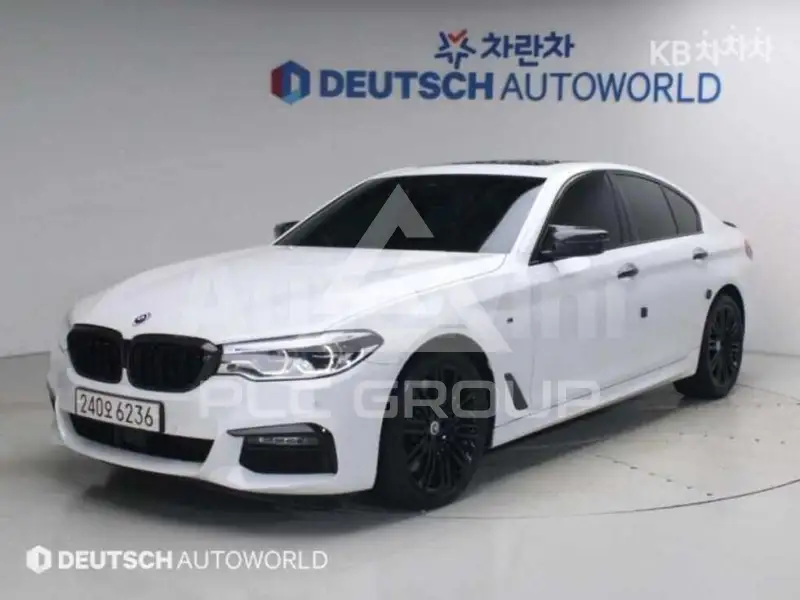 2020 BMW 523