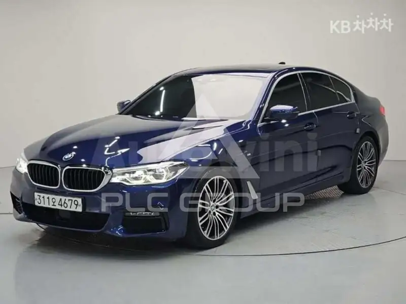 2020 BMW 523