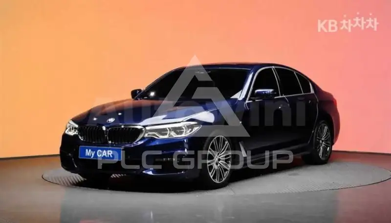 2020 BMW 523