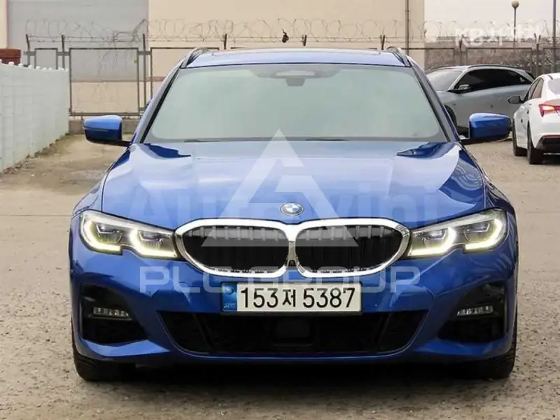 2020 BMW 330