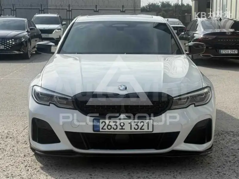2020 BMW 330