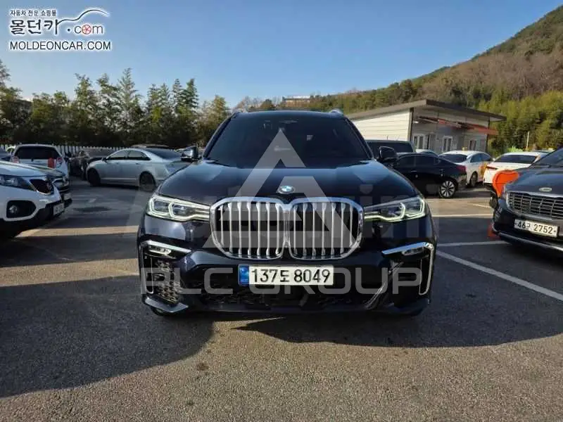 2020 BMW X7