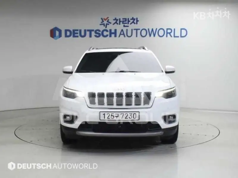 2020 Jeep CHEROKEE