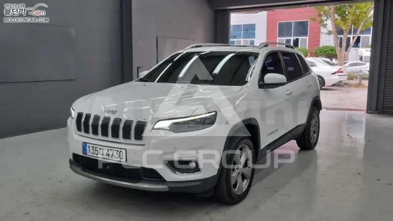 2020 Jeep CHEROKEE