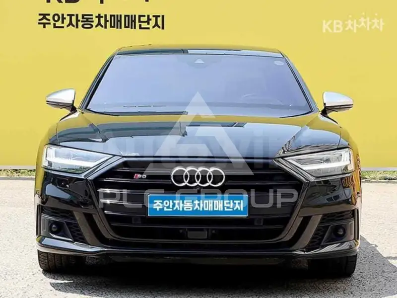 2020 Audi S8