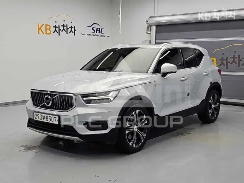 2020 Volvo XC40