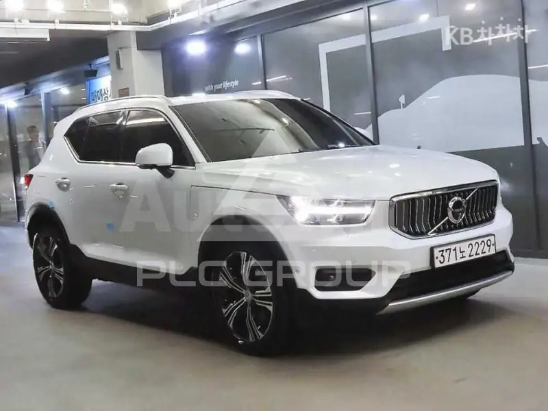 2020 Volvo XC40
