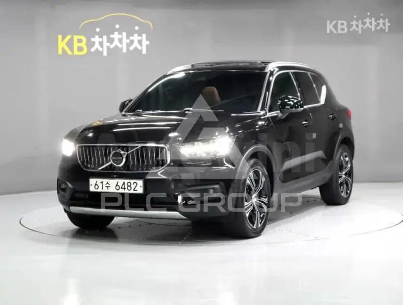 2020 Volvo XC40