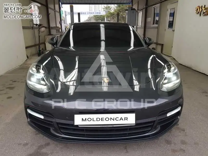 2020 Porsche Panamera
