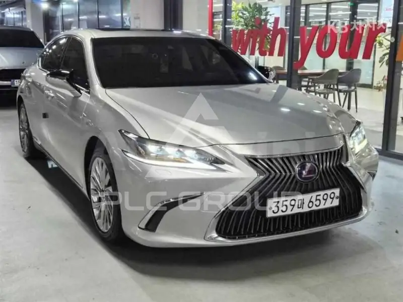 2020 Lexus ES